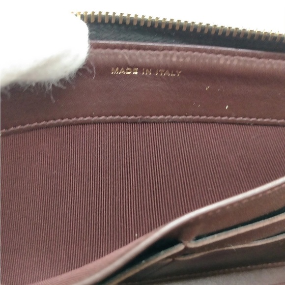 Chanel CC Black Quilted Zip Around Wallet - Picture 7 of 9